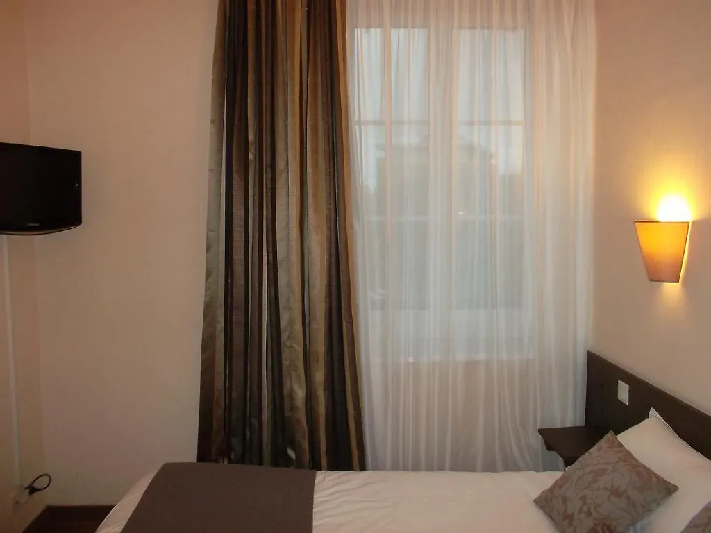**  Hotel L'Hermine Saint-Malo France