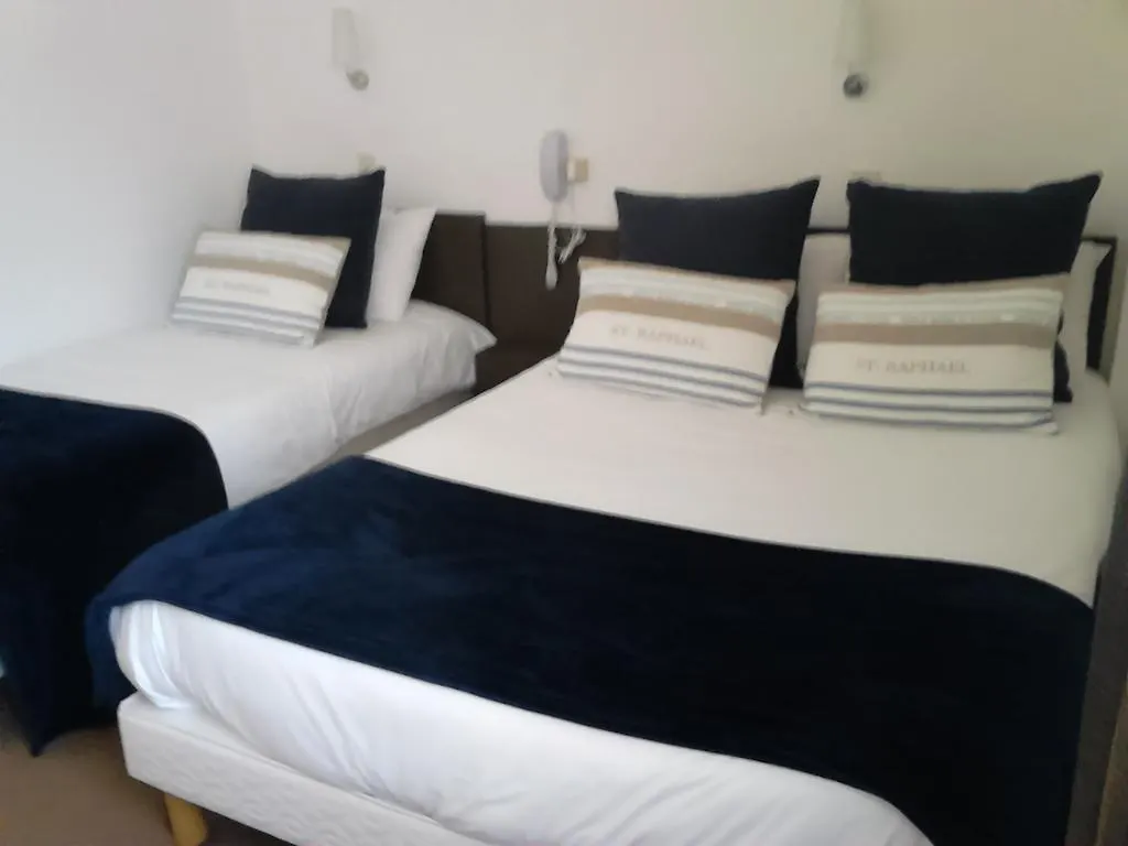 Hotel L'Hermine Saint-Malo 2*,
