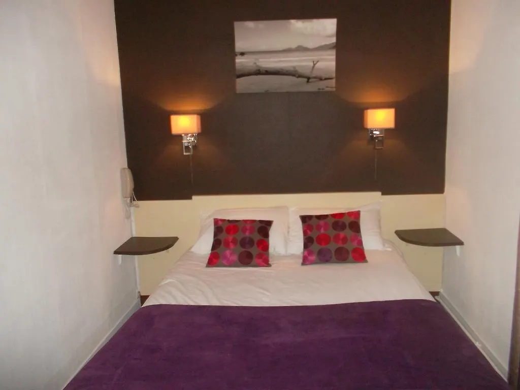 Hotel L'Hermine Saint-Malo 2*,