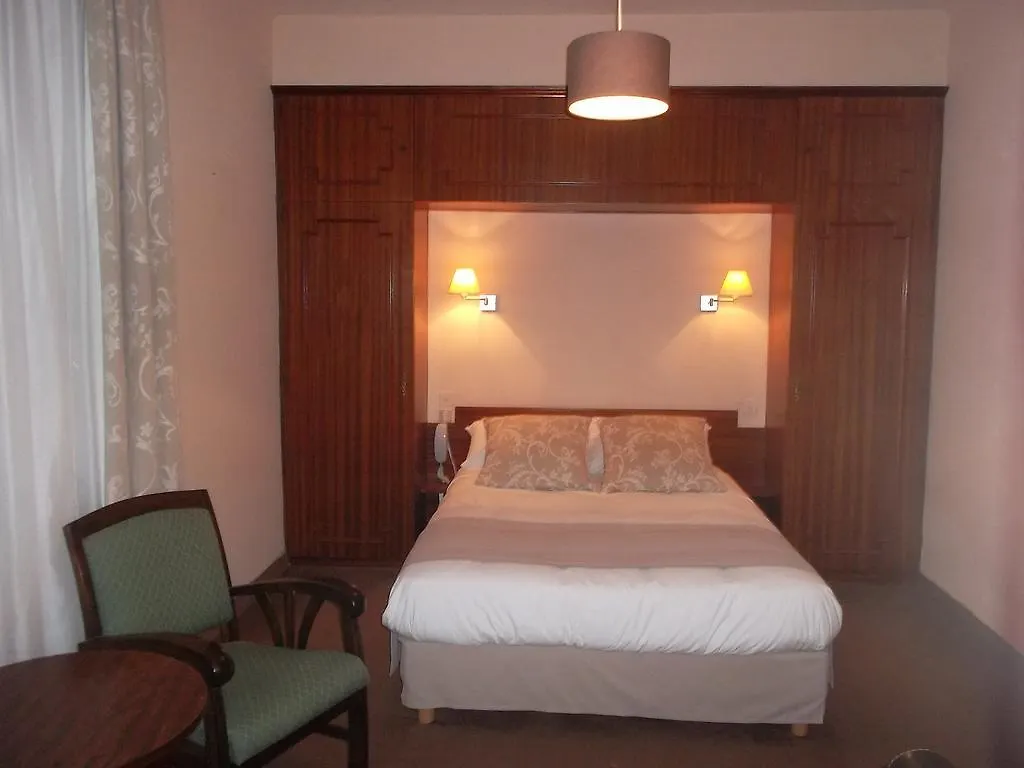 Hotel L'Hermine Saint-Malo 2*,  France