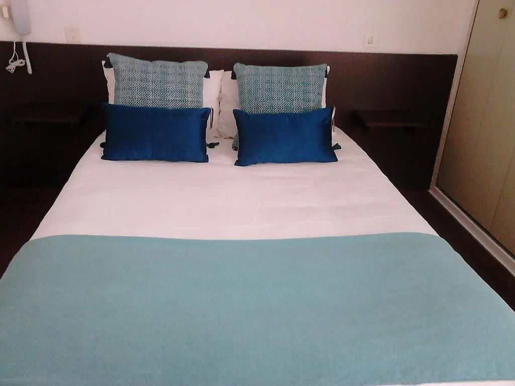 Hotel L'Hermine Saint-Malo 2*,